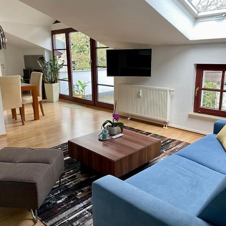 Charmante Dachgeschoss Wohnung 莱比锡 外观 照片