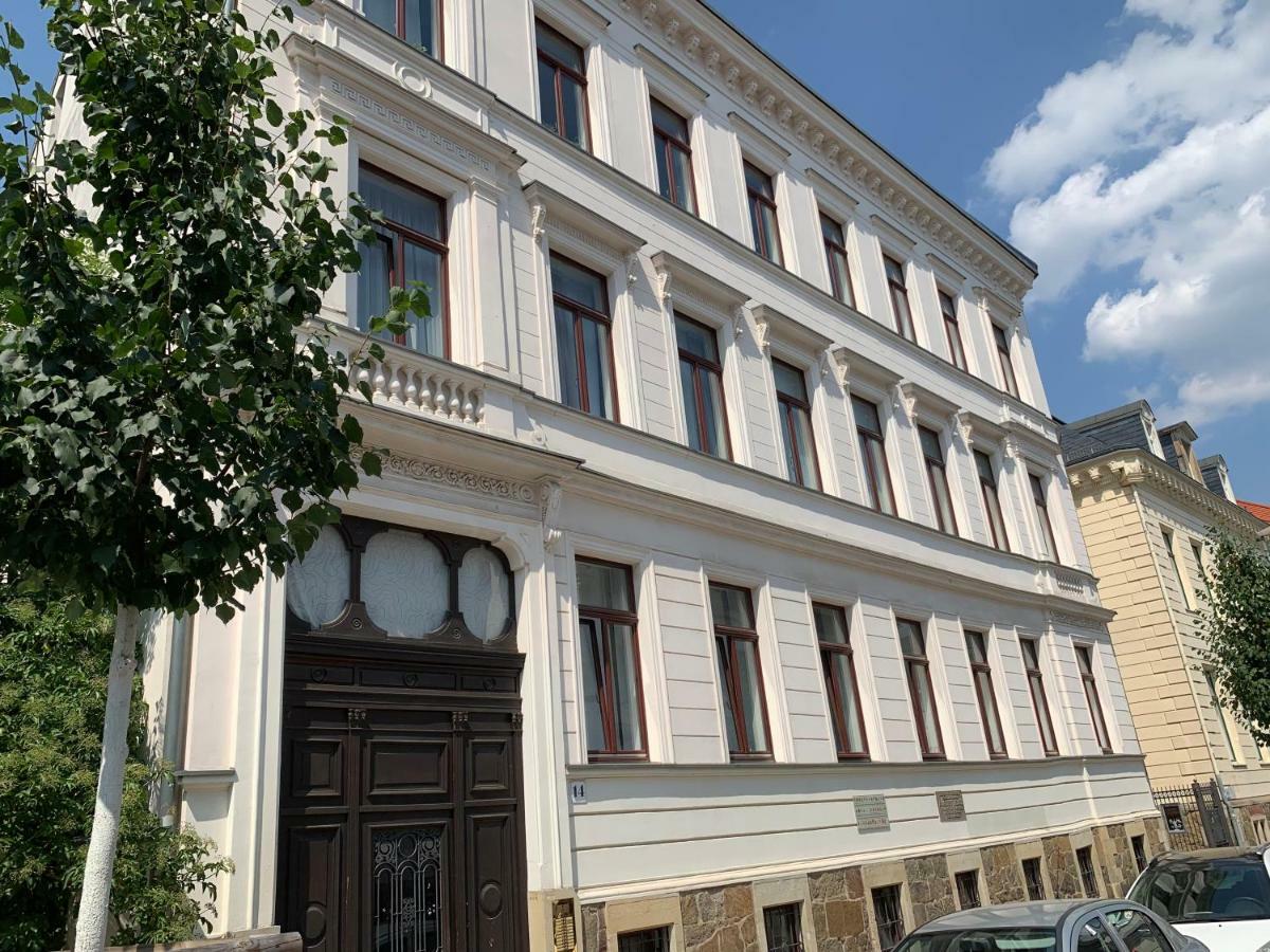 Charmante Dachgeschoss Wohnung 莱比锡 外观 照片